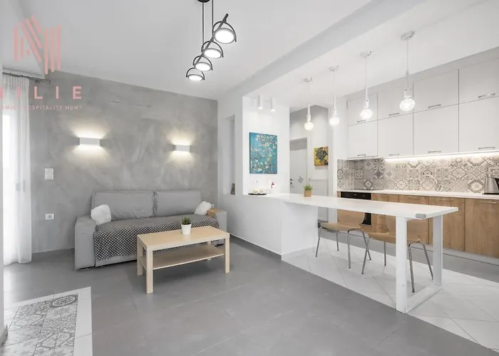 Pendente, Nilie Hospitality Mgmt
